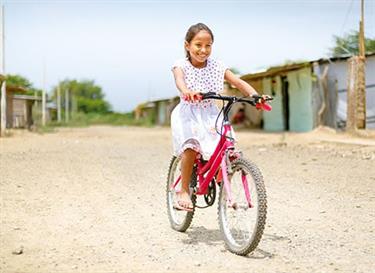 Give a bicycle to children in need