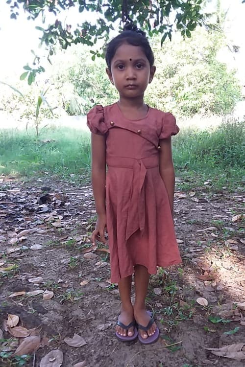 A picture of Shashmitha