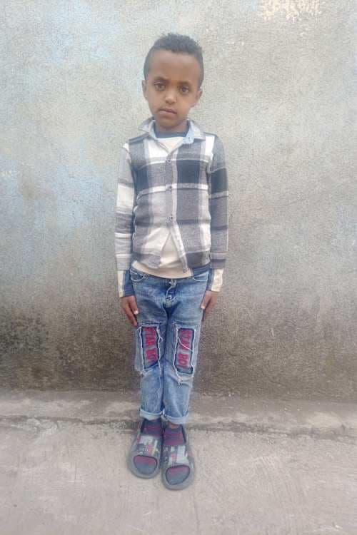 A picture of Eyosyas