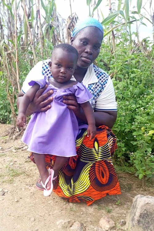 An unsponsored girl named Tècle from Togo who lives in an AIDS-affected area, is vulnerable to exploitation and has waited 582 days for a sponsor.