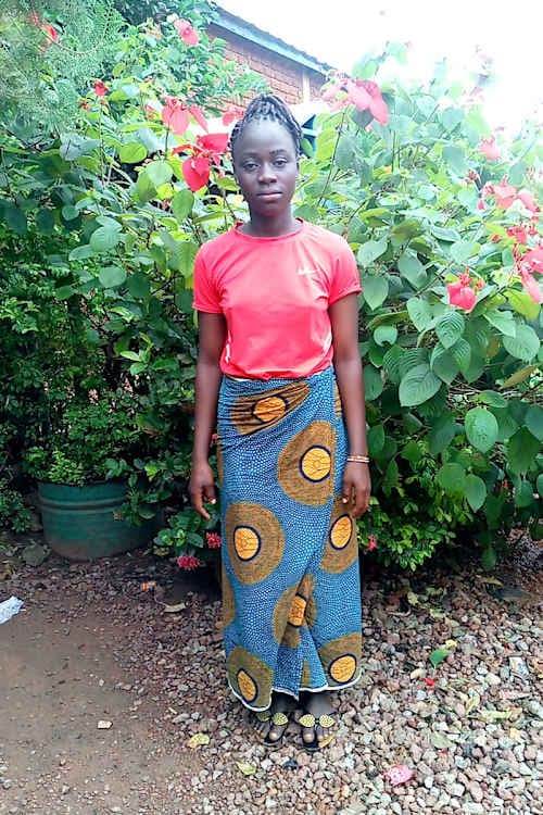 An unsponsored girl named Odile from Burkina Faso who lives in an AIDS-affected area, is vulnerable to exploitation and has waited 363 days for a sponsor.