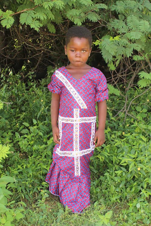 An unsponsored girl named Saïmatou from Burkina Faso who lives in an AIDS-affected area, is vulnerable to exploitation and has waited 552 days for a sponsor.