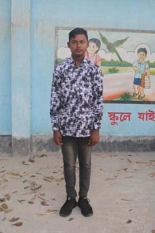 An unsponsored boy named Tonmoy from Bangladesh who is vulnerable to exploitation and has waited 512 days for a sponsor.