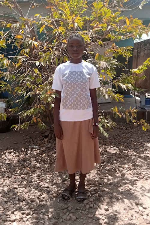 An unsponsored girl named Valerie from Burkina Faso who lives in an AIDS-affected area, is vulnerable to exploitation and has waited 405 days for a sponsor.