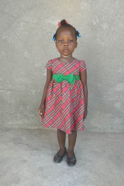 An unsponsored girl named Soudjïnayka from Haiti who is vulnerable to exploitation and has waited 816 days for a sponsor.