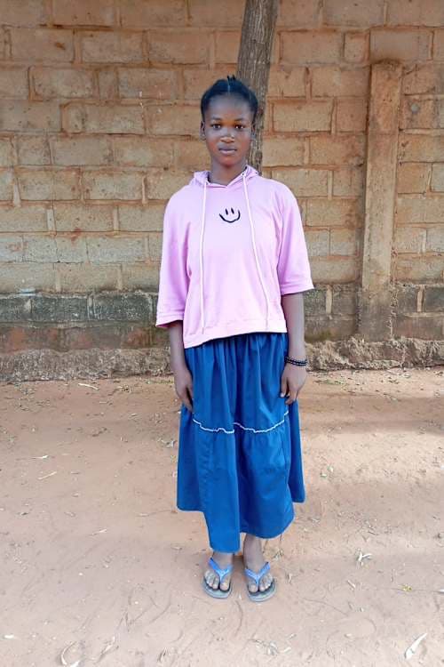 An unsponsored girl named Josiane from Burkina Faso who lives in an AIDS-affected area, is vulnerable to exploitation and has waited 287 days for a sponsor.