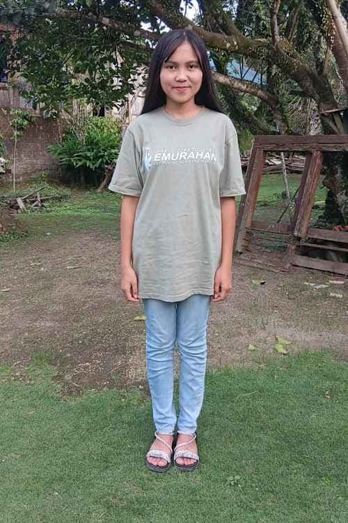 An unsponsored girl named Chesa from Indonesia who has waited 213 days for a sponsor.