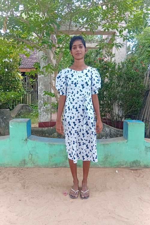 An unsponsored girl named Sathishka from Sri Lanka who has waited 9 days for a sponsor.