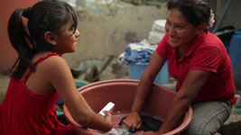 Ecuador: Laundry Day
