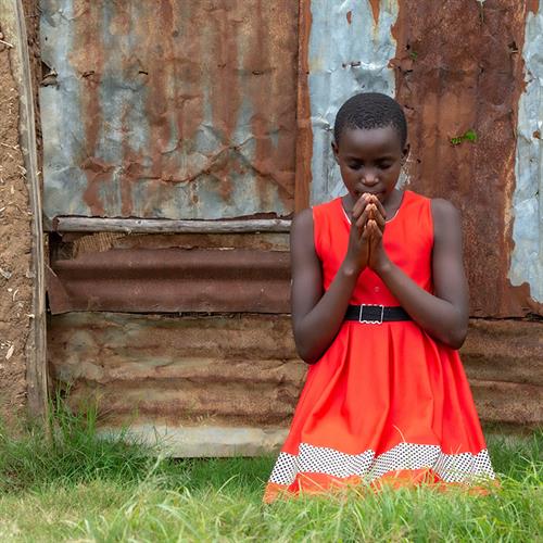 a girl prays