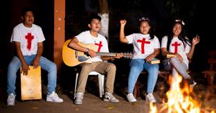 Teens worship and experience God's power