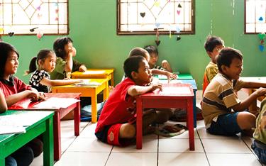 Children in Thailand learning in school