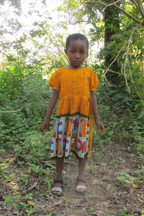 An unsponsored girl named Beatrice from Burkina Faso who lives in an AIDS-affected area, is vulnerable to exploitation and has waited 604 days for a sponsor.