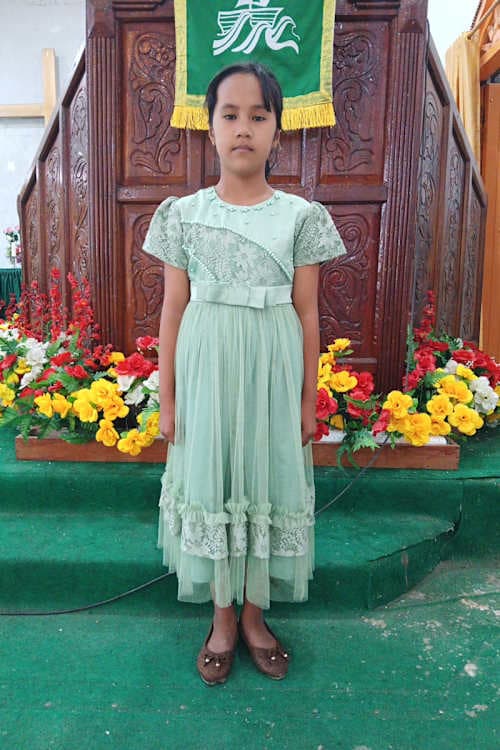 An unsponsored girl named Yanti from Indonesia who has waited 526 days for a sponsor.