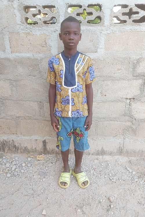 An unsponsored boy named Kamboissoa from Togo who lives in an AIDS-affected area, is vulnerable to exploitation and has waited 625 days for a sponsor.