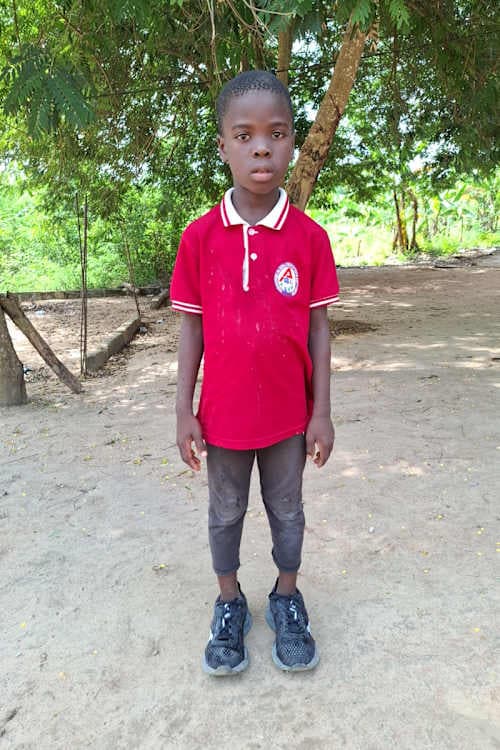 An unsponsored boy named Korsi from Ghana who lives in an AIDS-affected area and has waited 448 days for a sponsor.