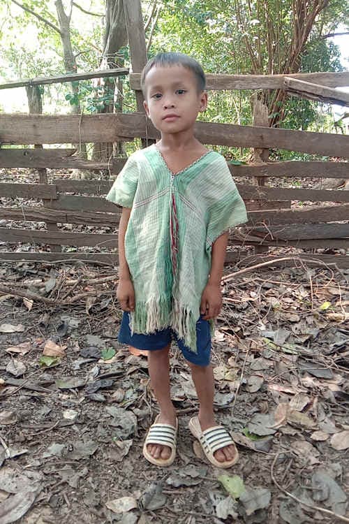 An unsponsored boy named Saw Da Ler from Thailand who has waited 369 days for a sponsor.