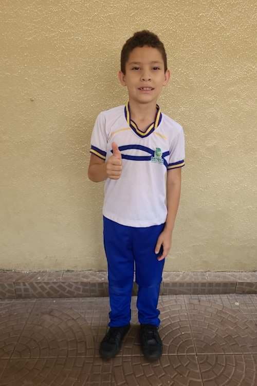 An unsponsored boy named Jailsinho from Brazil who has waited 642 days for a sponsor.