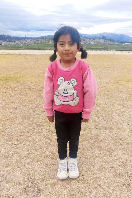 An unsponsored girl named Nahomi from Ecuador who has waited 546 days for a sponsor.