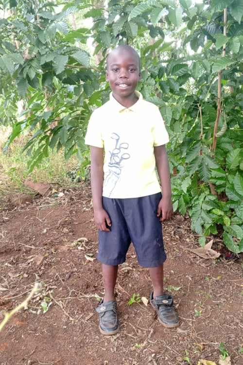 An unsponsored boy named Joshua from Uganda who lives in an AIDS-affected area, is vulnerable to exploitation and has waited 492 days for a sponsor.