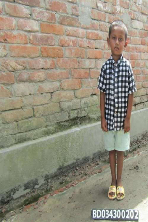 An unsponsored boy named Prosanto from Bangladesh who is vulnerable to exploitation and has waited 529 days for a sponsor.
