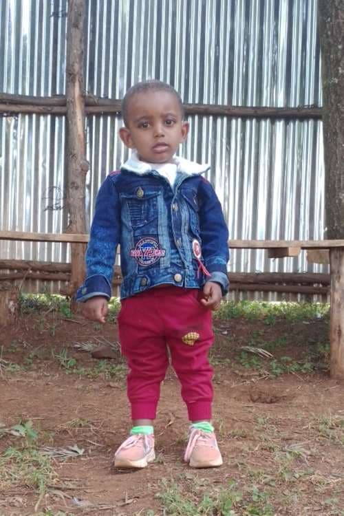 An unsponsored boy named Metmeku from Ethiopia who lives in an AIDS-affected area, is vulnerable to exploitation and has waited 497 days for a sponsor.