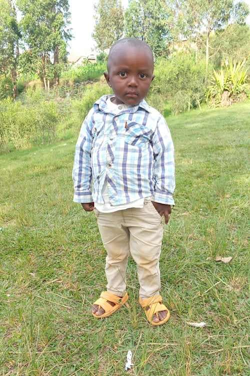 An unsponsored boy named Ivan from Rwanda who lives in an AIDS-affected area, is vulnerable to exploitation and has waited 472 days for a sponsor.