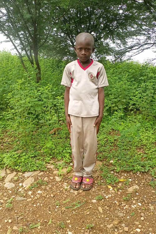 An unsponsored boy named Zanre from Burkina Faso who lives in an AIDS-affected area, is vulnerable to exploitation and has waited 616 days for a sponsor.