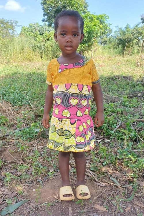 An unsponsored girl named Mawupemo from Togo who lives in an AIDS-affected area, is vulnerable to exploitation and has waited 480 days for a sponsor.