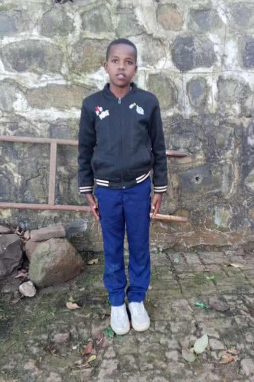 An unsponsored boy named Yhanis from Ethiopia who lives in an AIDS-affected area, is vulnerable to exploitation and has waited 545 days for a sponsor.