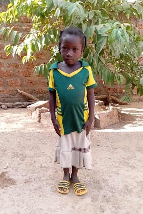 An unsponsored girl named Abigael from Burkina Faso who lives in an AIDS-affected area, is vulnerable to exploitation and has waited 481 days for a sponsor.
