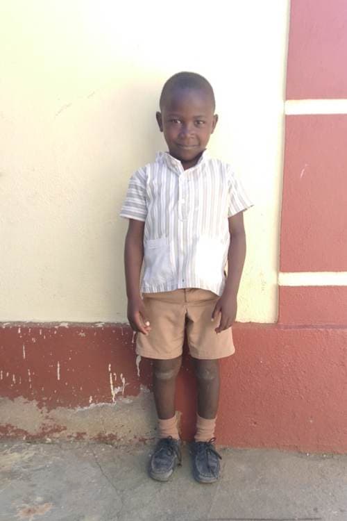 An unsponsored boy named Tyndjer from Haiti who is vulnerable to exploitation and has waited 474 days for a sponsor.