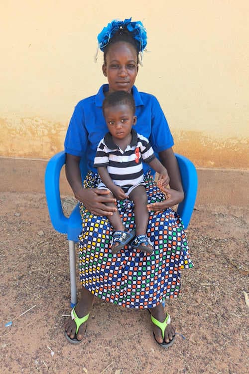 An unsponsored boy named Francois from Togo who lives in an AIDS-affected area, is vulnerable to exploitation and has waited 472 days for a sponsor.