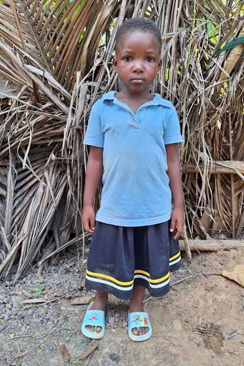 An unsponsored girl named Akoele from Togo who lives in an AIDS-affected area, is vulnerable to exploitation and has waited 546 days for a sponsor.
