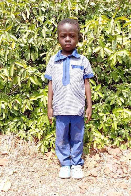 An unsponsored boy named Jonas from Burkina Faso who lives in an AIDS-affected area, is vulnerable to exploitation and has waited 413 days for a sponsor.