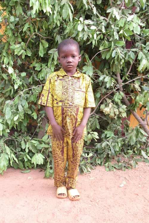 An unsponsored boy named Prosper from Burkina Faso who lives in an AIDS-affected area, is vulnerable to exploitation and has waited 477 days for a sponsor.