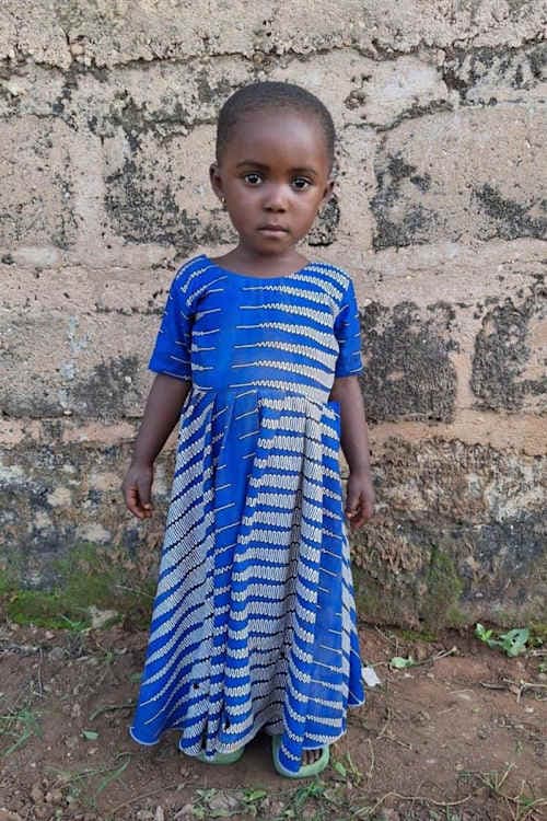 An unsponsored girl named Therese from Togo who lives in an AIDS-affected area, is vulnerable to exploitation and has waited 473 days for a sponsor.