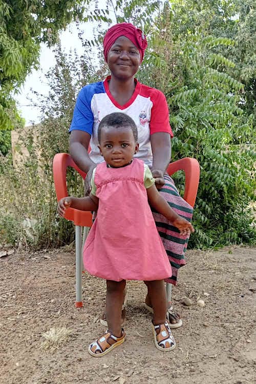An unsponsored girl named Sarata from Burkina Faso who lives in an AIDS-affected area, is vulnerable to exploitation and has waited 511 days for a sponsor.