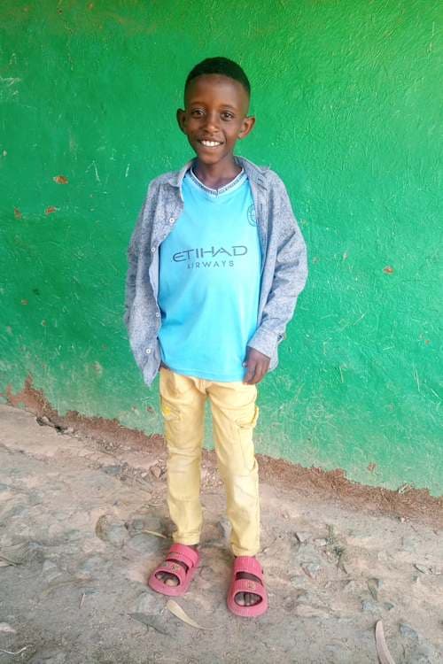 An unsponsored boy named Rabira from Ethiopia who lives in an AIDS-affected area, is vulnerable to exploitation and has waited 600 days for a sponsor.