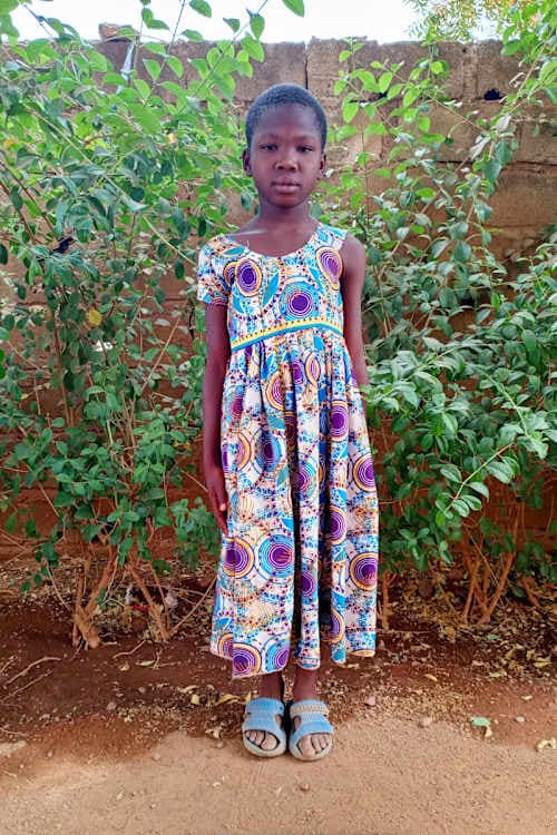 An unsponsored girl named Eliana from Burkina Faso who lives in an AIDS-affected area, is vulnerable to exploitation and has waited 384 days for a sponsor.