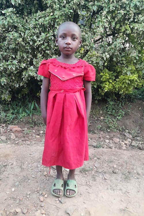 An unsponsored girl named Sandrine from Rwanda who lives in an AIDS-affected area, is vulnerable to exploitation and has waited 435 days for a sponsor.