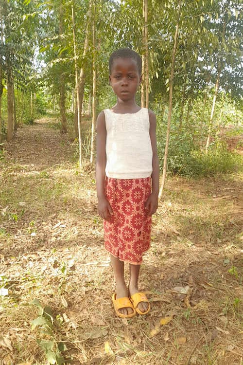 An unsponsored girl named Juliette from Rwanda who lives in an AIDS-affected area, is vulnerable to exploitation and has waited 482 days for a sponsor.