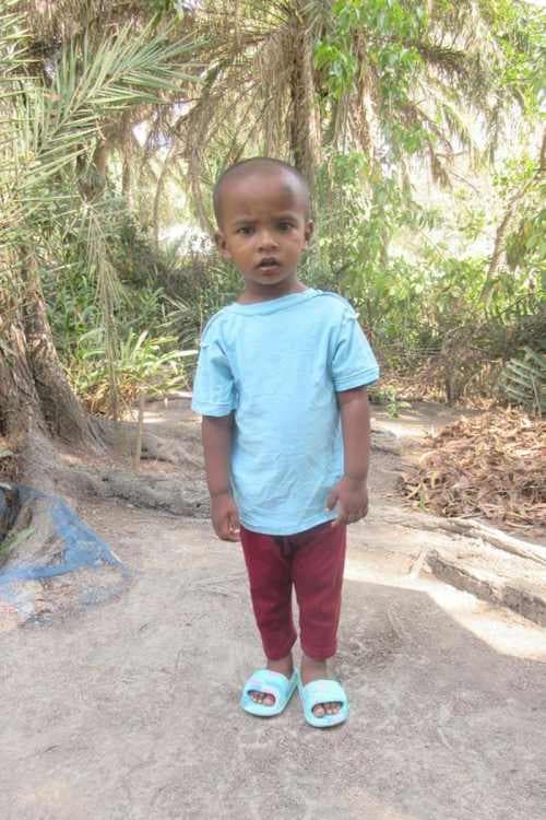 An unsponsored boy named Rahul from Bangladesh who is vulnerable to exploitation and has waited 413 days for a sponsor.