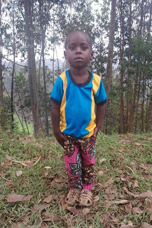 An unsponsored boy named Brunon from Rwanda who lives in an AIDS-affected area, is vulnerable to exploitation and has waited 424 days for a sponsor.