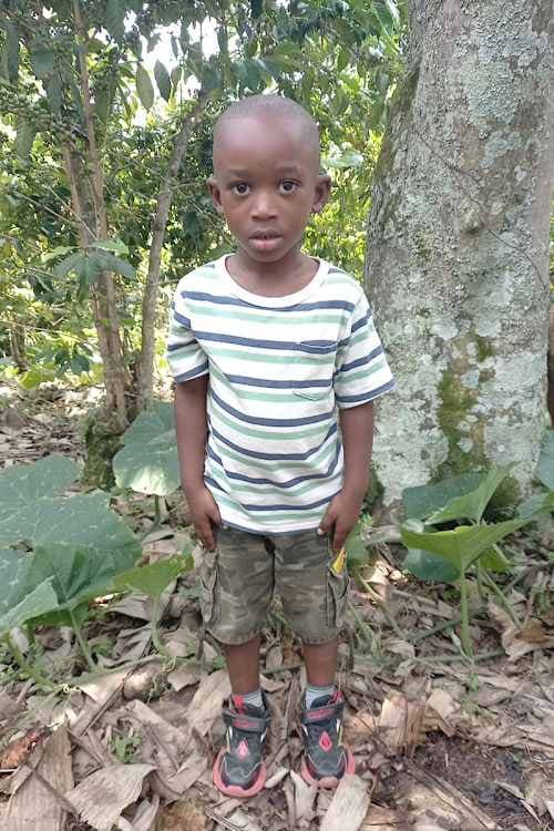 An unsponsored boy named Itangishaka from Rwanda who lives in an AIDS-affected area, is vulnerable to exploitation and has waited 416 days for a sponsor.