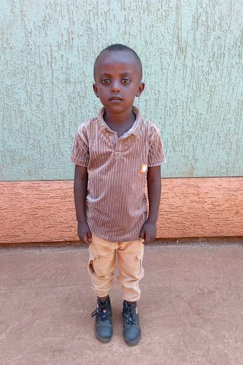 An unsponsored boy named Abenezer from Ethiopia who lives in an AIDS-affected area, is vulnerable to exploitation and has waited 469 days for a sponsor.