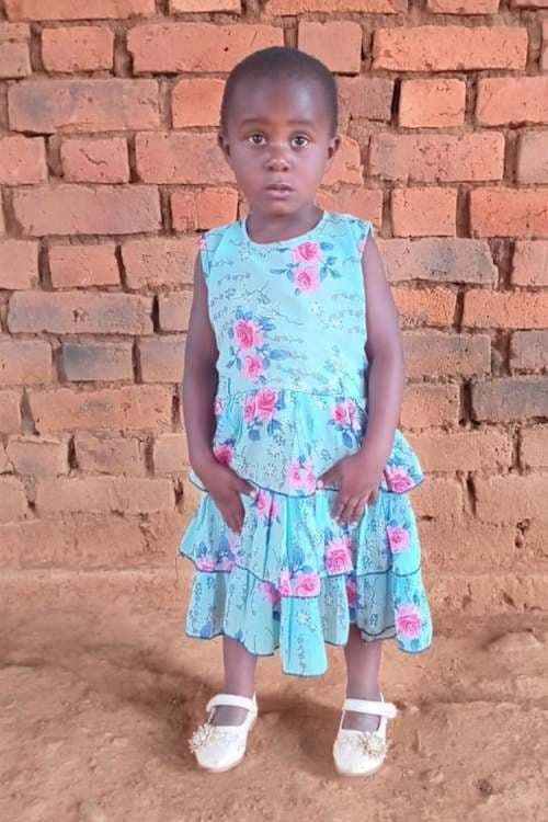 An unsponsored girl named Diana from Tanzania who lives in an AIDS-affected area, is vulnerable to exploitation and has waited 414 days for a sponsor.
