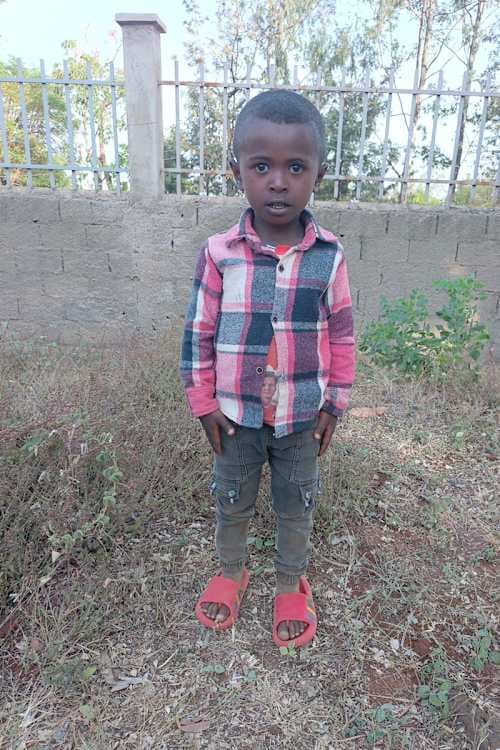 An unsponsored boy named Natan from Ethiopia who lives in an AIDS-affected area, is vulnerable to exploitation and has waited 469 days for a sponsor.