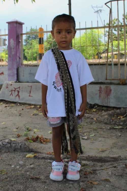 An unsponsored girl named Ketlin from Indonesia who has waited 424 days for a sponsor.