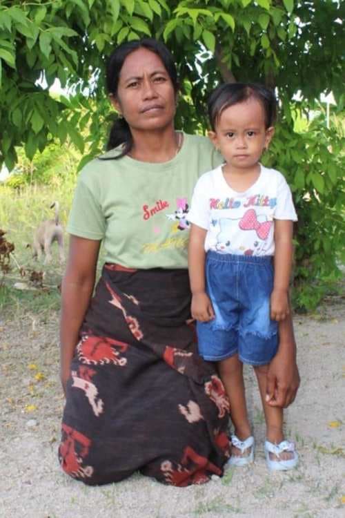 An unsponsored girl named Tisa from Indonesia who has waited 424 days for a sponsor.